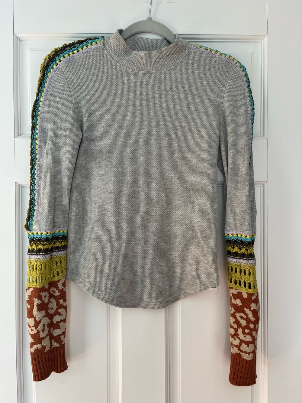 Free people Women’s Gray Knit Top with Multicolor crochet Patterned Sleeves
